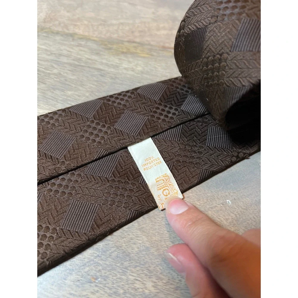 Grenada‎ by Excello Mens Necktie Geometric Textured Jacquard Brown One Size